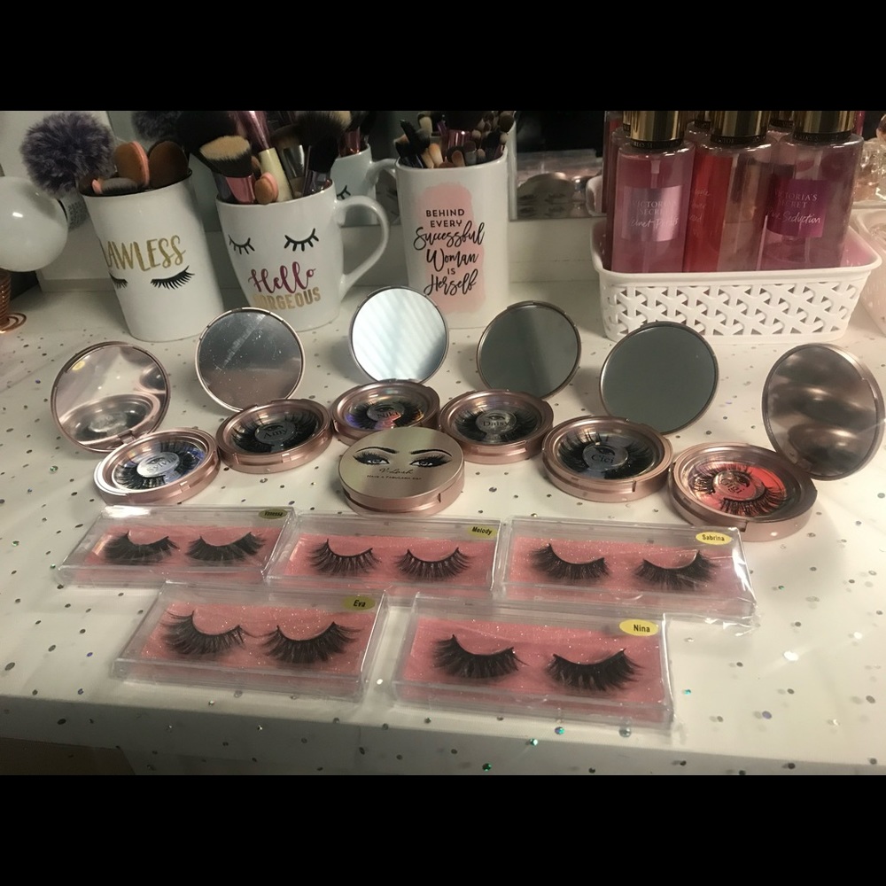 Strip lashes